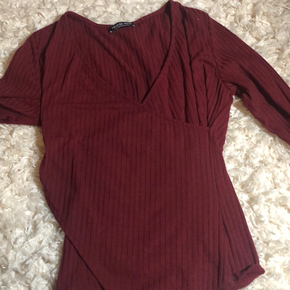Fashion Nova maroon ribbed top